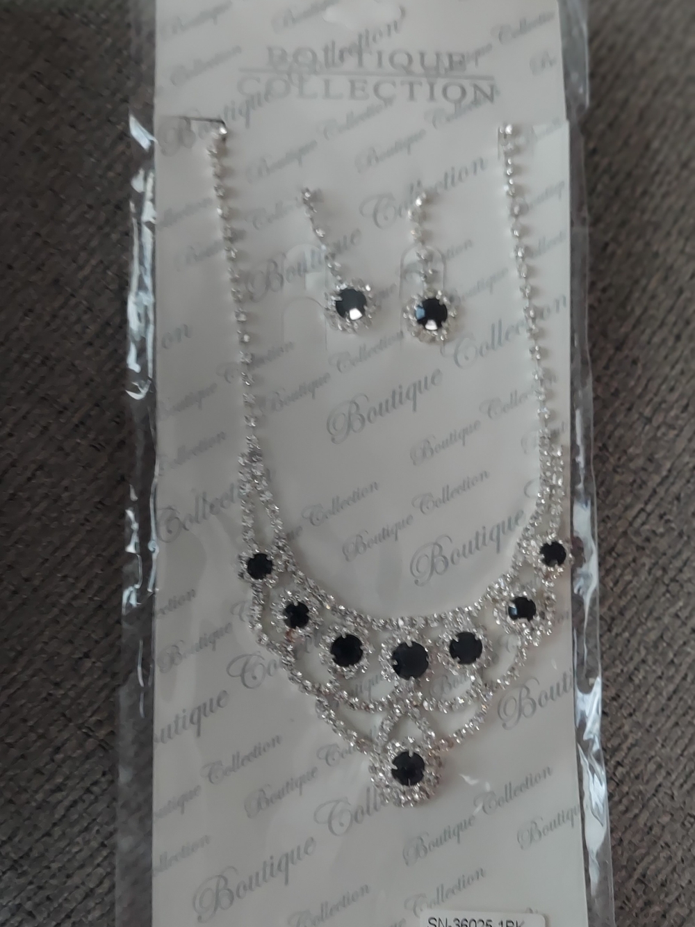 Silver Necklace Set with Black Stones